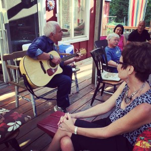 PopBob entertaining the troops in Dover