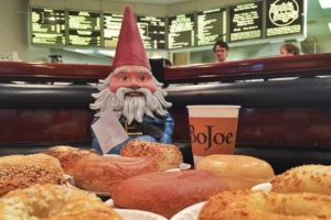 Twitter: @roaminggnome