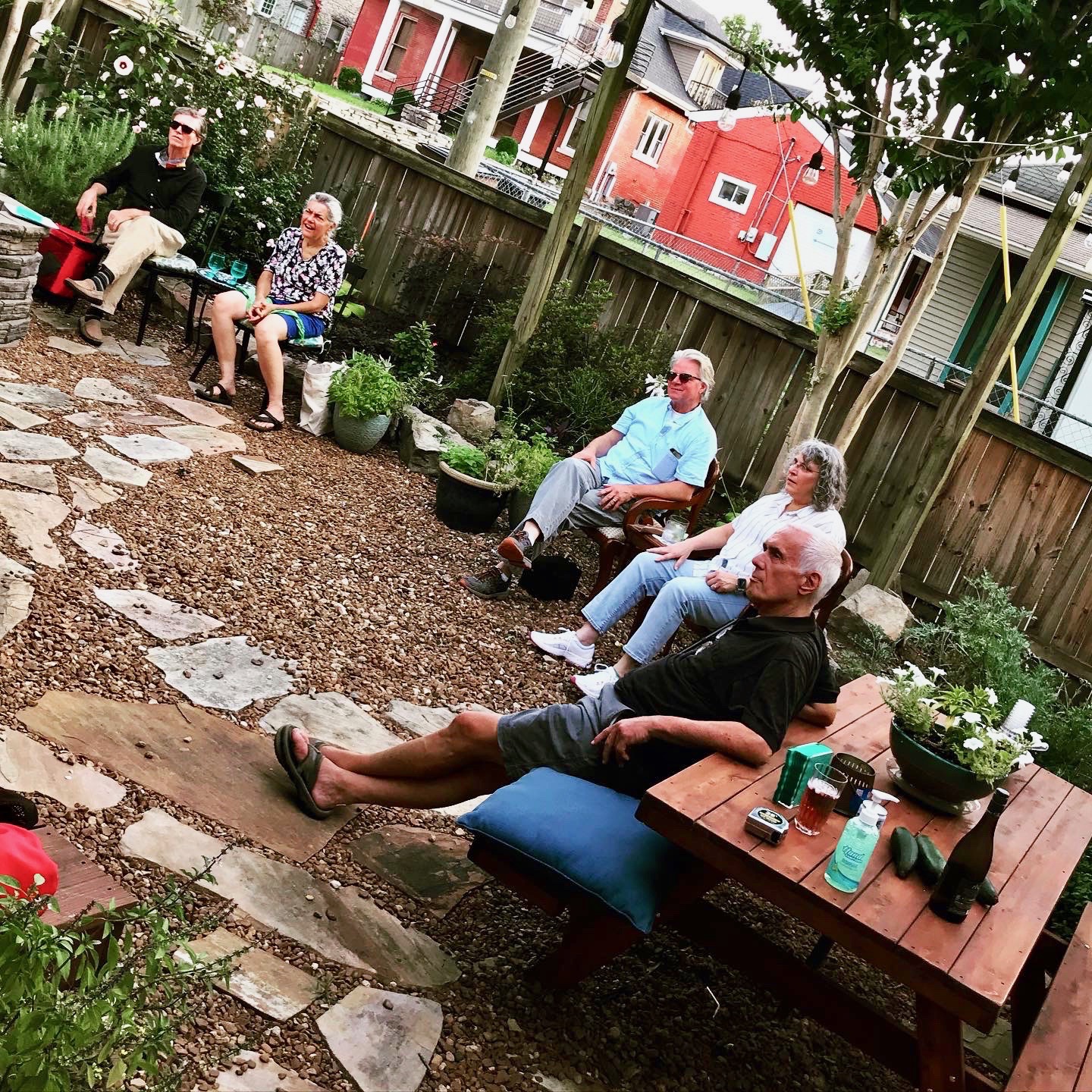 9BBE5E03-797D-4203-890C-21F7D36B4474